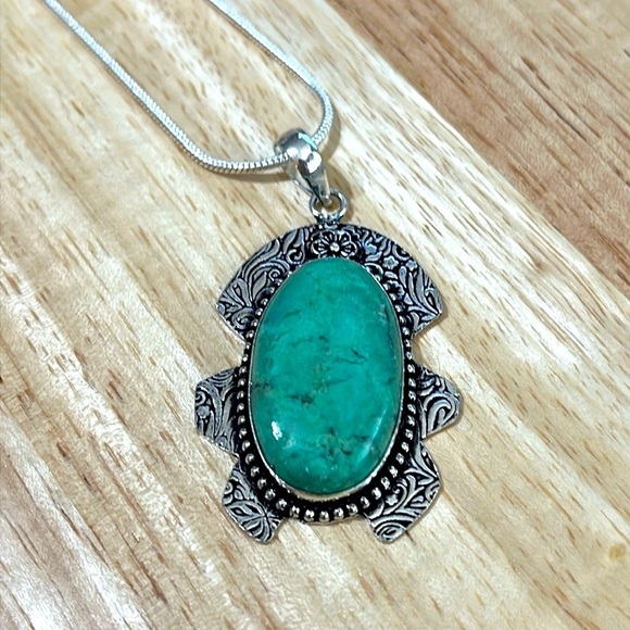 Hand Crafted Jewelry - STATEMENT SETTING SILVER PENDANT TURQUOISE